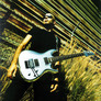Joe_satriani_joeoutside